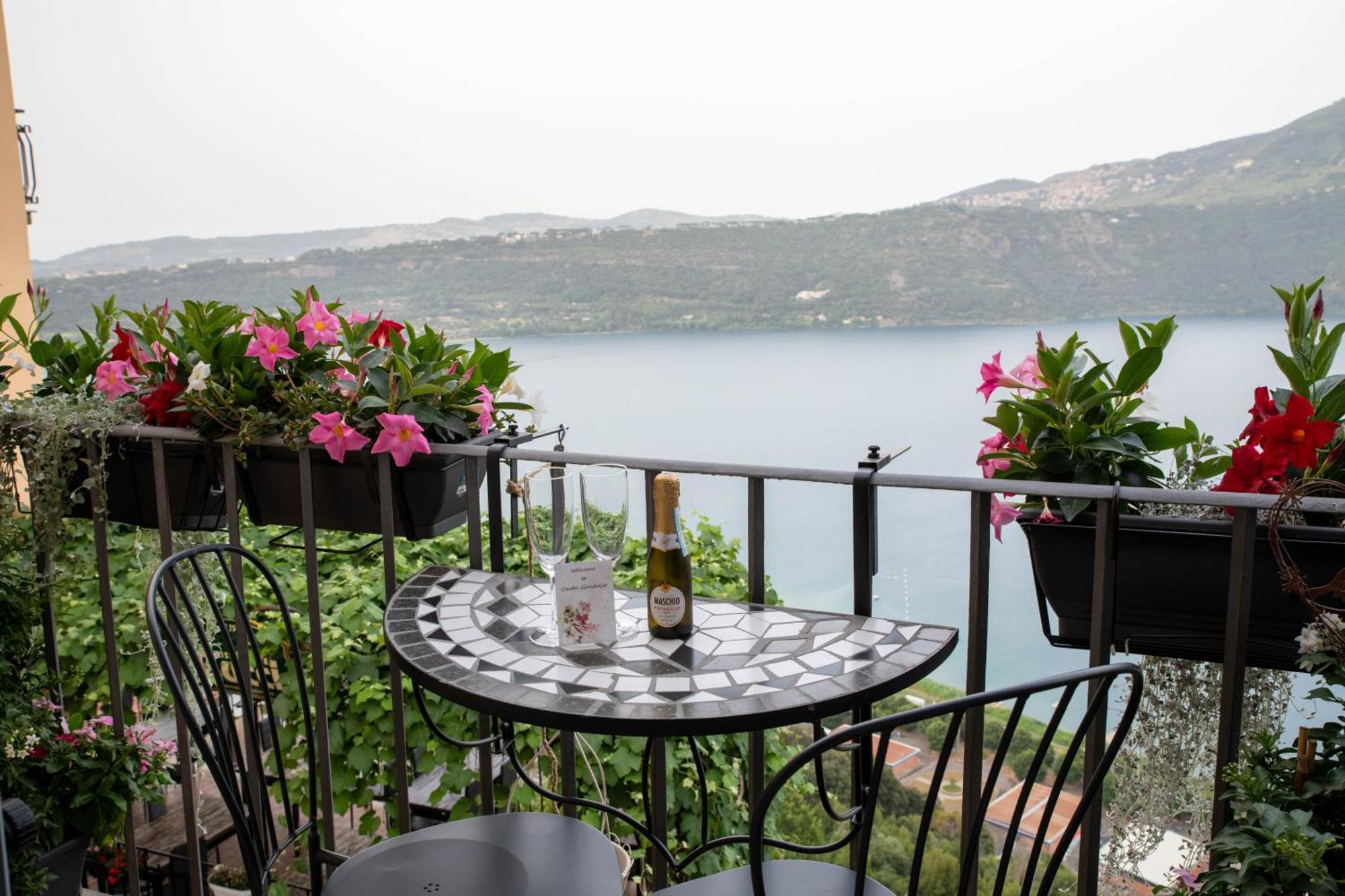 B&B Carpe Diem Vista Lago Castel Gandolfo Eksteriør bilde